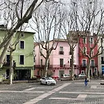 Centre Sur Les Quais - Standing, Spacieux, Climatise
