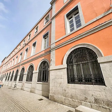 Centre Sur Les Quais - Standing, Spacieux, Climatisé *