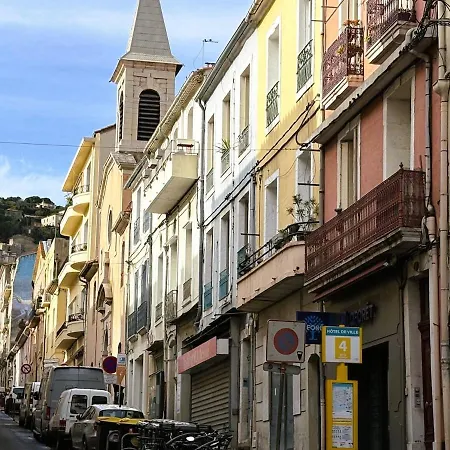 Centre Sur Les Quais - Standing, Spacieux, Climatisé